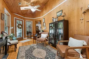 645 W Fork Creek Rd, Saluda, NC 28773 - Photo 7