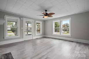 607 Prospect St NW, Lenoir, NC 28645 - Photo 5