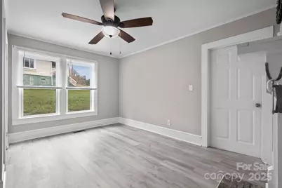 607 Prospect Street NW, Lenoir, NC 28645 - Photo 13