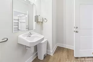 1708 Coral Bark Ln, Charlotte, NC 28216 - Photo 41