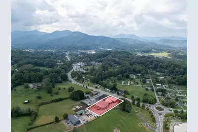 30 New Treads Drive, Waynesville, NC 28786 - Photo 7