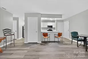 7348 Rose Terrace Ct, Charlotte, NC 28215 - Photo 11