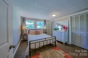 22 Mulberry St, Asheville, NC 28804 - Photo 13