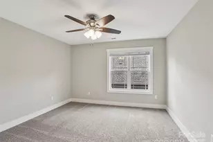 64 Leyland Cir, Hendersonville, NC 28792 - Photo 15