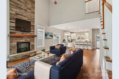 64 Leyland Circle, Hendersonville, NC 28792 - Photo 9