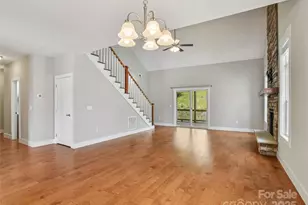 64 Leyland Cir, Hendersonville, NC 28792 - Photo 7