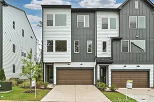 8034 Cedarsmith Ct, Charlotte, NC 28217 - Photo 1