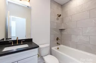 8010 Elevate Ct, Charlotte, NC 28205 - Photo 29