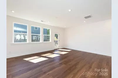 8010 Elevate Court, Charlotte, NC 28205 - Photo 9