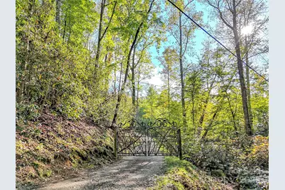 535 Hemlock Loop, Maggie Valley, NC 28751 - Photo 5