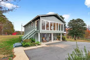 333 Sand Castle Dr, Nebo, NC 28761 - Photo 5