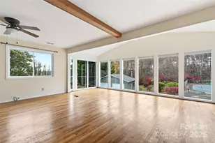 333 Sand Castle Dr, Nebo, NC 28761 - Photo 9