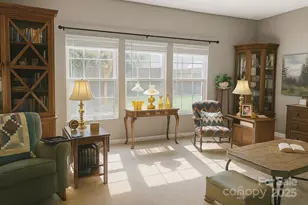 6639 Ruth Ferrell Ct, Charlotte, NC 28269 - Photo 9