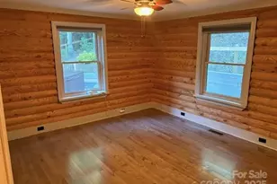 1077 Melrose Mountain Rd, Tryon, NC 28782 - Photo 15