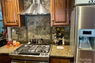 399 Thompson Dr, Hudson, NC 28638 - Photo 13