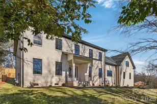 6811 Burlwood Rd, Charlotte, NC 28211 - Photo 1