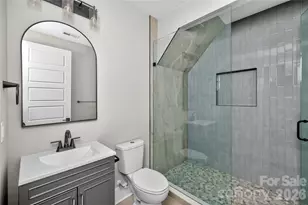 6811 Burlwood Rd, Charlotte, NC 28211 - Photo 39