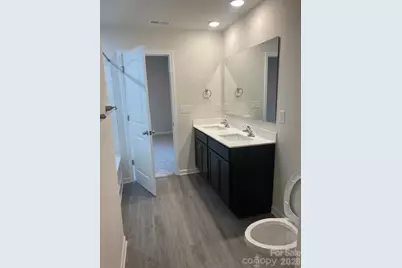 403 Cherry Street, Kings Mountain, NC 28086 - Photo 5