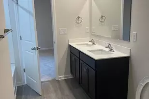 403 Cherry St, Kings Mountain, NC 28086 - Photo 5