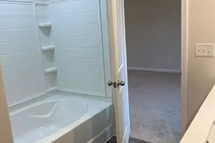 403 Cherry St, Kings Mountain, NC 28086 - Photo 9