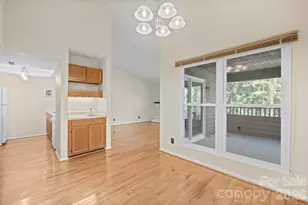 8015 Cedar Glen Dr, Charlotte, NC 28212 - Photo 11