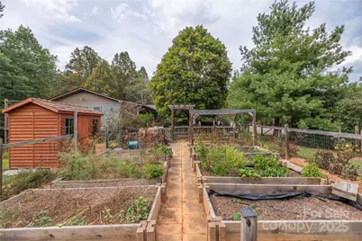 17 Red Oak Lane, Alexander, NC 28701 - Photo 27