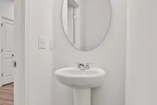 11533 Glasden Ln, Charlotte, NC 28278 - Photo 5