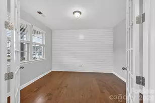 4946 Norman Pk Pl, Lake Wylie, SC 29710 - Photo 5