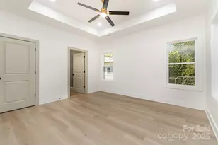 406 N Boyd St, Gastonia, NC 28052 - Photo 9