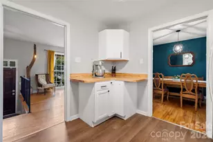 5819 Ruth Dr, Charlotte, NC 28215 - Photo 3