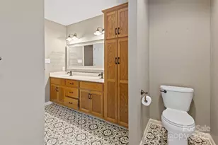 3233 6th Ave NE, Conover, NC 28613 - Photo 15