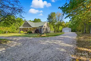 1240 Beamguard Rd, Clover, SC 29710 - Photo 7