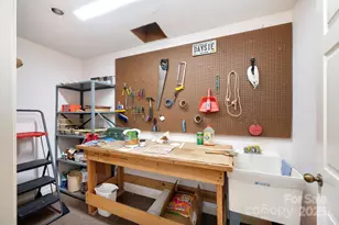 9 Sandon Cir, Asheville, NC 28804 - Photo 31