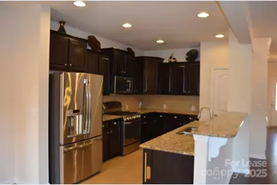 5230 Poplar Knoll Drive, Matthews, NC 28105 - Photo 5