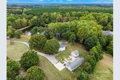 1845 Templeton Road, Clover, SC 29710 - Photo 5