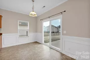 13718 Porter Creek Rd, Charlotte, NC 28262 - Photo 15