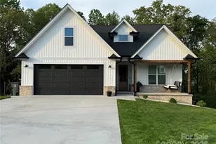 602 Kames Ct NW, Conover, NC 28613 - Photo 1