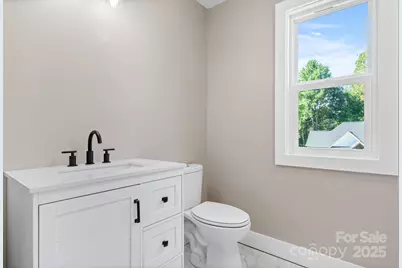 3733 Whitney Drive NE, Hickory, NC 28601 - Photo 47