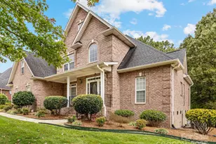 5060 Cramer Woods Dr, Gastonia, NC 28056 - Photo 3