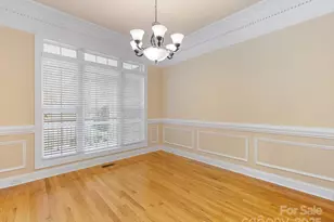 5060 Cramer Woods Dr, Gastonia, NC 28056 - Photo 9