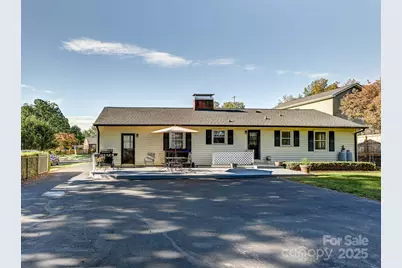 100 Onteora Boulevard, Asheville, NC 28803 - Photo 3