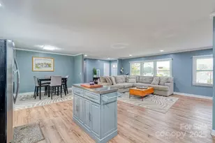 80 Morgan St, Marion, NC 28752 - Photo 11