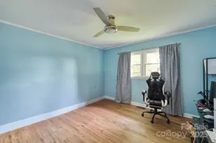 80 Morgan St, Marion, NC 28752 - Photo 21