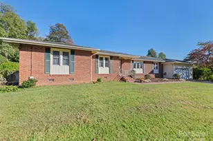 174 Harrell Dr, Lake Junaluska, NC 28745 - Photo 9