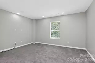 15705 Lakepoint Forest Dr, Charlotte, NC 28278 - Photo 23