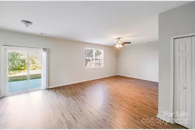 7403 Lamplighter Close Drive, Matthews, NC 28105 - Photo 3