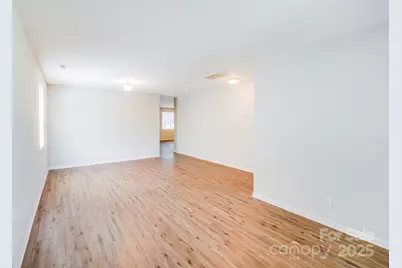 7403 Lamplighter Close Drive, Matthews, NC 28105 - Photo 9