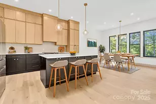 27 Baxter Woods Ln, Candler, NC 28715 - Photo 11