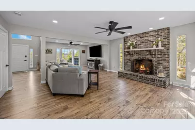 235 Petersburg View Drive, Marshall, NC 28753 - Photo 3