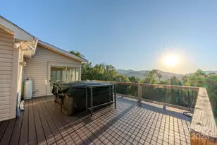 565 Overlook Dr, Spruce Pine, NC 28777 - Photo 5